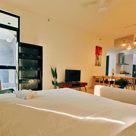 Beacon Executive Suite At Georgetown For 10Pax And 2 Bed Room ภายนอก รูปภาพ