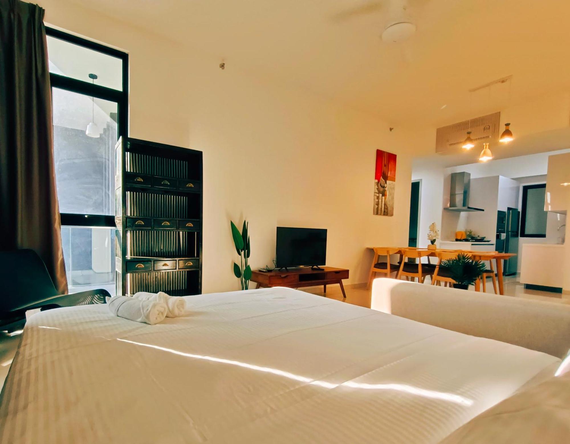 Beacon Executive Suite At Georgetown For 10Pax And 2 Bed Room ภายนอก รูปภาพ