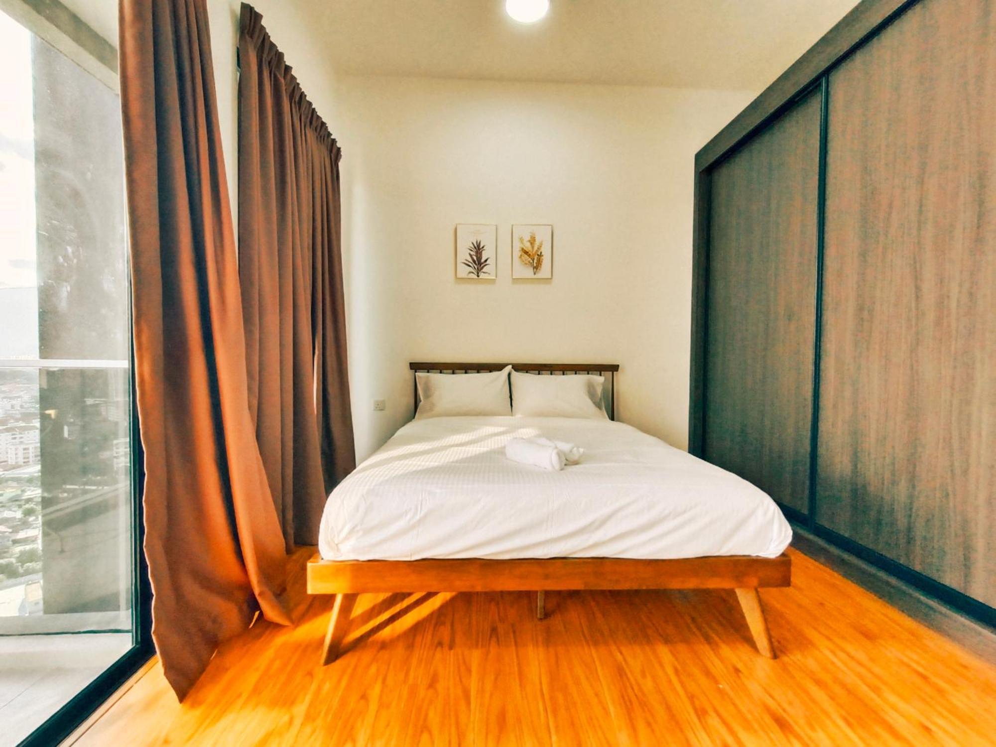 Beacon Executive Suite At Georgetown For 10Pax And 2 Bed Room ภายนอก รูปภาพ
